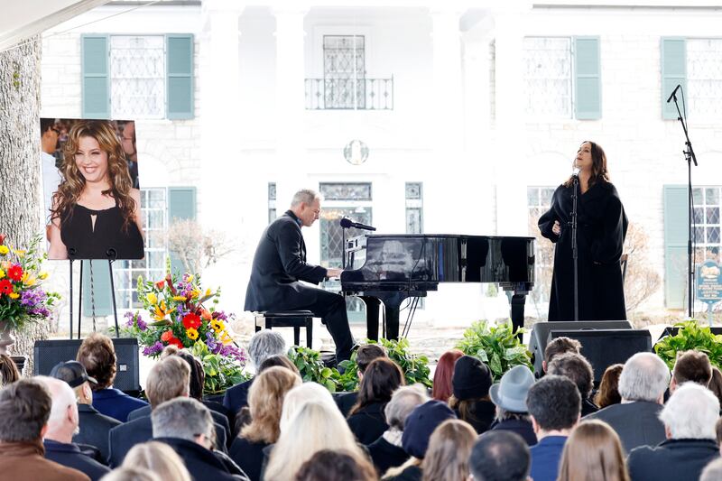 Alanis Morissette performs Rest onstage at the public memorial for Lisa Marie Presley. Getty / AFP