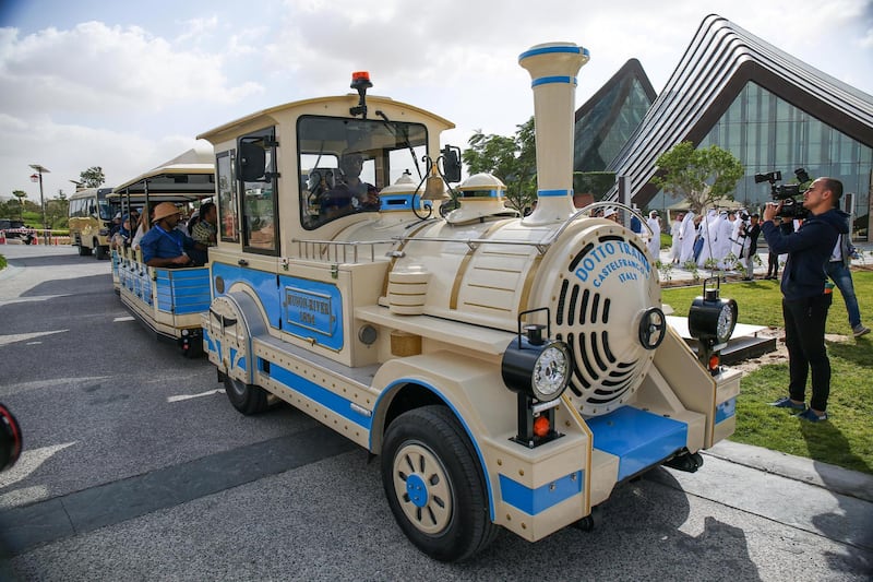 December 12, 2017.   Dubai Safari, Al Awir Road.  Media tour of the Dubai Safari.  The zoo shuttle.
 Victor Besa for The National
National
Reporter:  Nick Webster