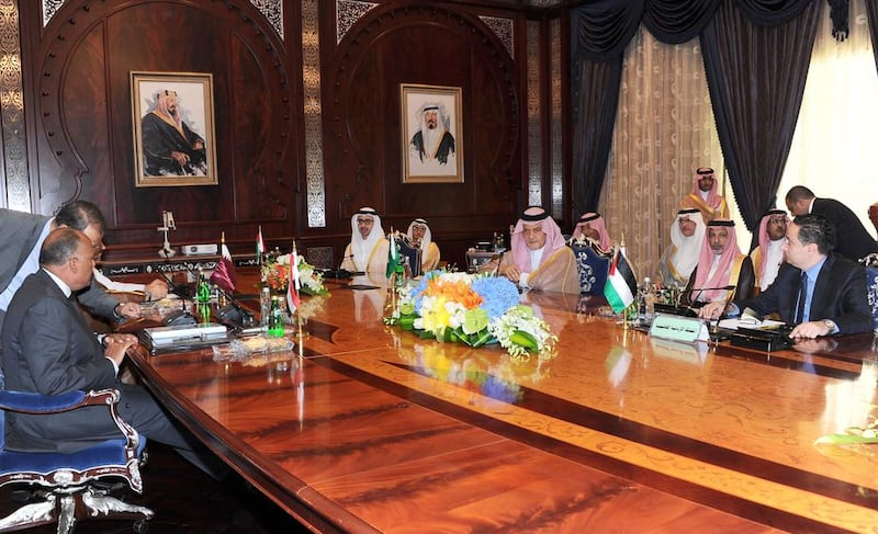 Foreign ministers from the UAE, Saudi Arabia, Qatar, and Egypt, along with an advisor to Jordan's foreign minister met in Jeddah on Sunday to discuss the Islamic State and regional challenges. WAM