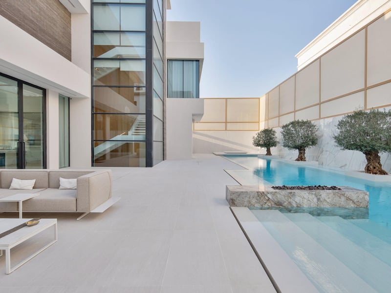 Pearl Jumeira villa.Courtesy Luxhabitat Sotheby's International Realty
