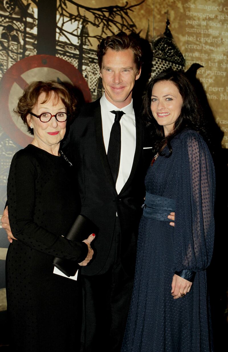 Una Stubbs, left, with Benedict Cumberbatch and Lara Pulver, has died after a short illness