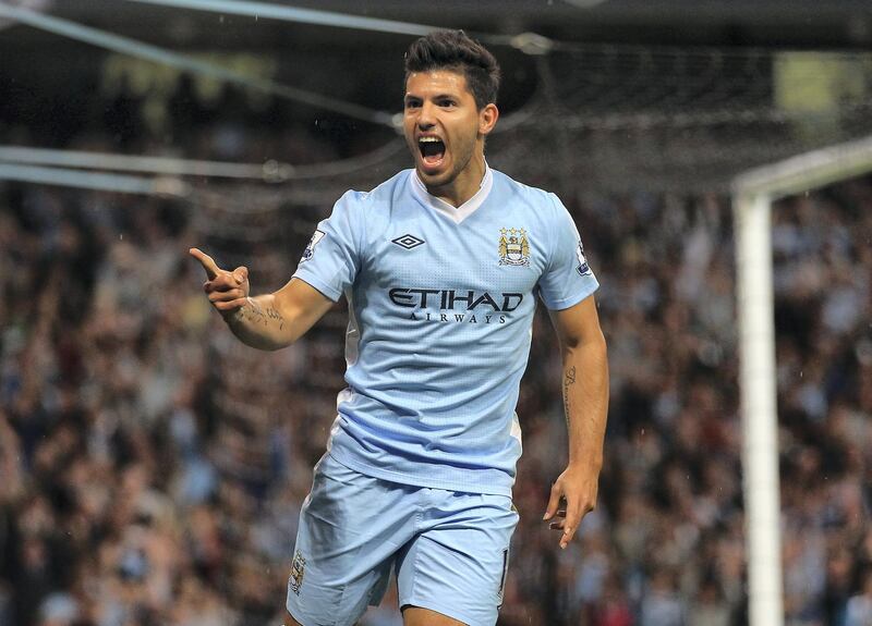 MANCHESTER, ENGLAND - AUGUST 15:  Sergio Aguero of Manchester City celebrates after scoring the second goal during the Barclays Premier League match between Manchester City and Swansea City at Etihad Stadium on August 15, 2011 in Manchester, England.  (Photo by Alex Livesey/Getty Images)