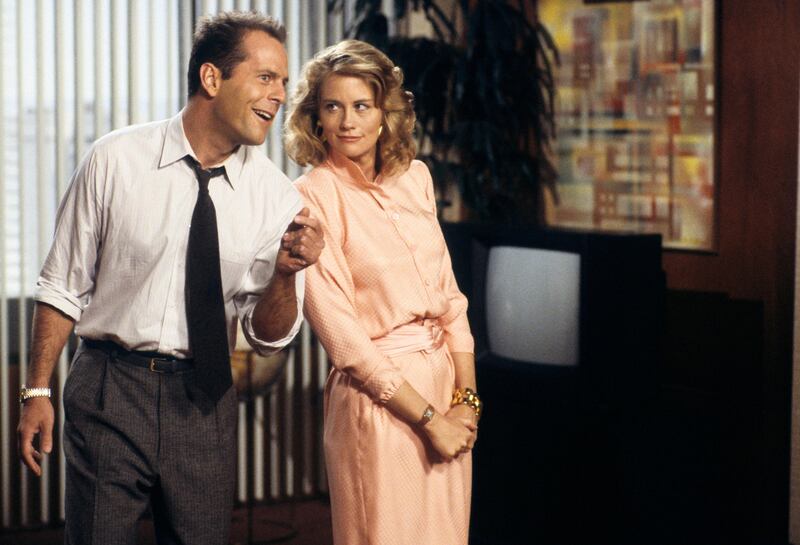 MOONLIGHTING - "Big Man on Mulberry Street" - Airdate: November 18, 1986. (Photo by ABC Photo Archives/ABC via Getty Images)
BRUCE WILLIS;CYBILL SHEPHERD