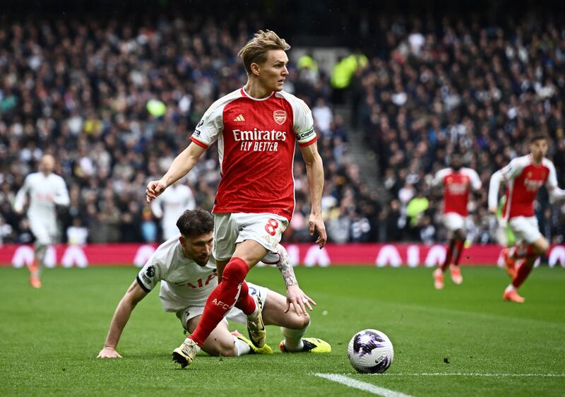 Didn’t hit the heights of midweek masterclass against Chelsea when Norwegian was majestic but plenty of nice touches and passes while some of his footwork is joy to watch. Reuters