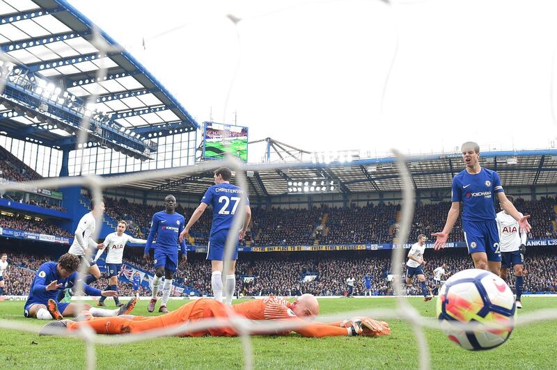 LONDON, ENGLAND - APRIL 01: Willy Caballero of Chelsea reacts as Dele Alli of Tottenham Hotspur scores his sides third goal during the Premier League match between Chelsea and Tottenham Hotspur at Stamford Bridge on April 1, 2018 in London, England.  (Photo by Michael Regan/Getty Images)