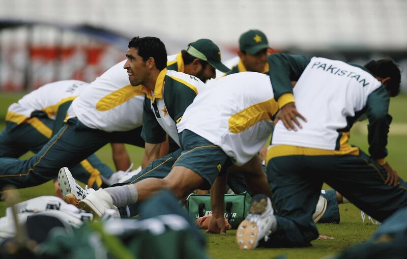 LONDON - AUGUST 16: Umar Gul of Pakistan warms up during the England nets session at the Oval on August 16, 2006 in London, England.  (Photo by Tom Shaw/Getty Images)