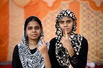 India elections 2024: Millions head to polls as first phase of voting begins