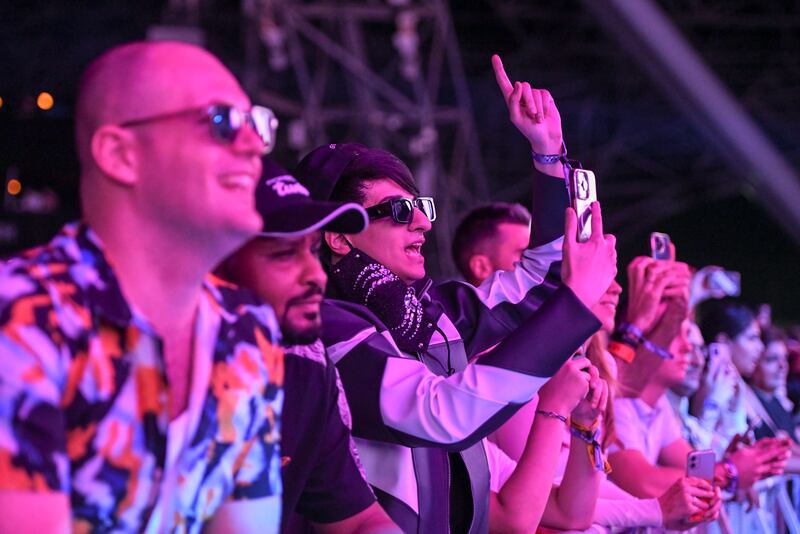 Fans cheer during Ava Max's performance