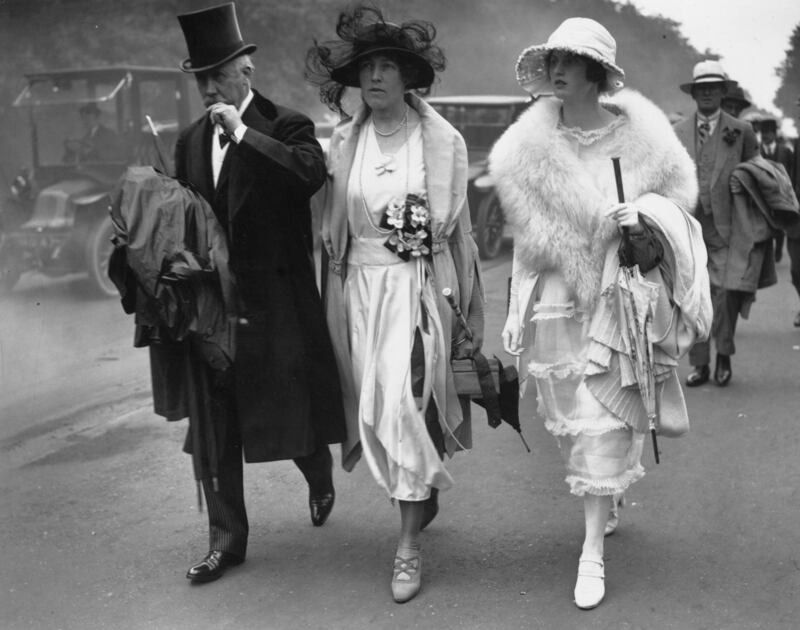 Visitors to Ascot racecourse in June 1921, dressed in their finery. Getty Images