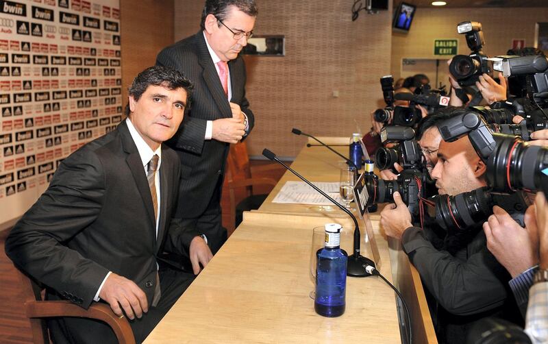MADRID, SPAIN - DECEMBER 09:  Real Madrid's new manager Juande Ramos holds his first press conference for the Spanish club at the Santiago Bernabeu statium on December 9, 2008 in Madrid, Spain. Ramos takes over from Bernd Schuster of Germany.  (Photo by Denis Doyle/Getty Images)