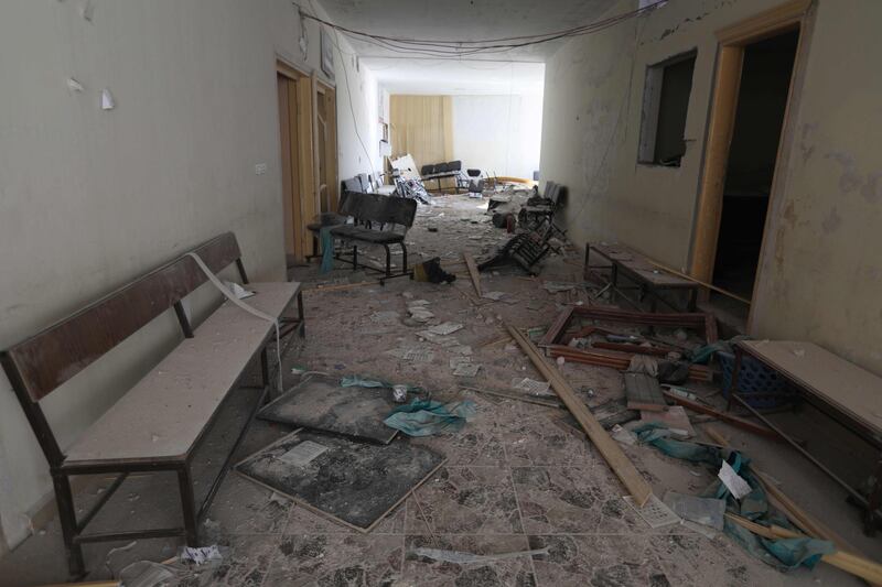 A picture taken on September 8, 2018, shows the damage at a hospital after an airstrike by pro-regime forces in Hass town on the south of Idlib province. - Syria's last major rebel bastion Idlib was today targeted by the "most violent" Russian air strikes in a month, according to the Syrian Observatory for Human Rights, a day after the failure of a three-way summit on the Syrian conflict. (Photo by OMAR HAJ KADOUR / AFP)