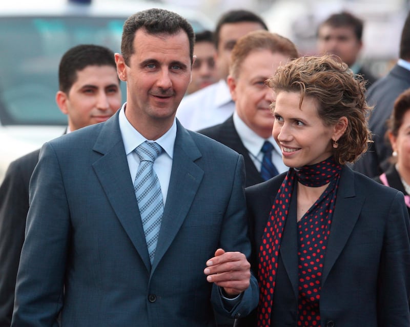 epa09061481 (FILE) - Syrian President Bashar al-Assad (L) with his wife Asma al-Assad arrive at New Delhi International airport, India, 17 June 2008 (reissued 08 March 2021). The Syrian Presidency has announced that the couple has tested positive for the SARS-CoV-2 coronavirus.  EPA/HARISH TIYAGI *** Local Caption *** 02246544