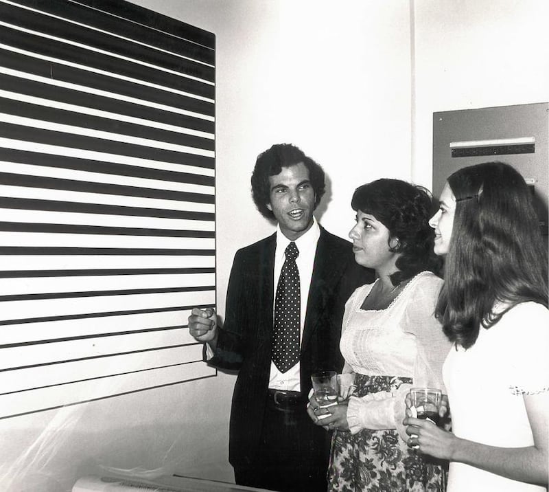 Steven Naifeh at his Abu Dhabi exhibition in 1975. Courtesy Steve Naifeh