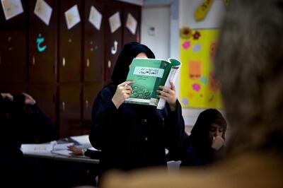 A young Emirati student reads out loud during an Arabic lesson on Thursday morning, April 28, 2011, at the Butti Public School in Bani Yas. (Silvia R‡zgov‡ / The National)





