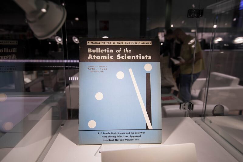 An early edition of the 'Bulletin of the Atomic Scientists', whose members formulated the metaphor of the Doomsday Clock