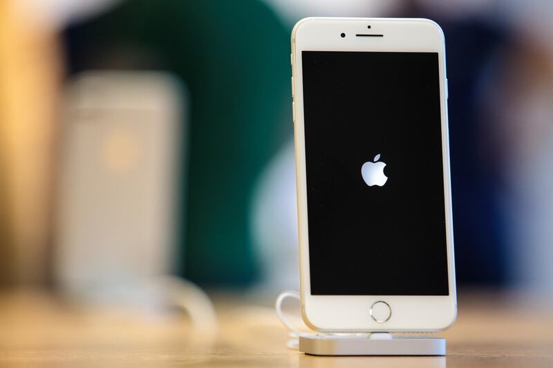 LONDON, ENGLAND - SEPTEMBER 22: The iPhone 8 plus on display at Apple Regent Street for the launch of the new phone on September 22, 2017 in London, England. Apple have today launched their new mobile phone the iPhone 8 and 8 plus in the UK today ahead of the iPhone X's release in November.   (Photo by Jack Taylor/Getty Images)