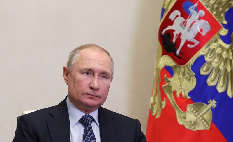 Russian President Vladimir Putin used a meeting on the country's economy to ridicule western sanctions. Reuters