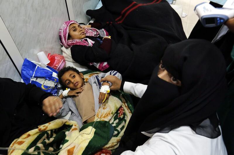 Cholera-infected Yemenis receive treatment at a hospital in Sanaa, Yemen on May 8, 2017. According to the World Health Organisation, more than 1,300 cases of cholera have been reported since April 27, 2017. Yahya Arhab/EPA