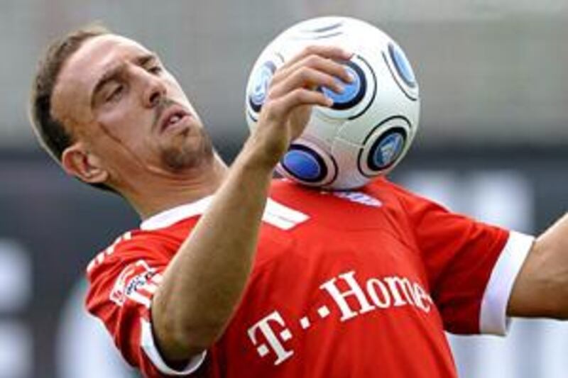 Franck Ribery has told a daily newspaper in France he wishes to leave Bayern Munich and join Real Madrid.