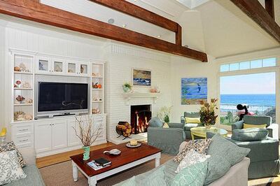The 'cosy' living room of the property. Photo: Malibu Luxury Vacation Homes