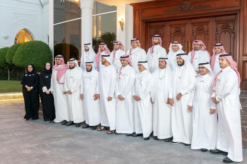 ABU DHABI, UNITED ARAB EMIRATES - November 12, 2018: HH Sheikh Mohamed bin Zayed Al Nahyan Crown Prince of Abu Dhabi Deputy Supreme Commander of the UAE Armed Forces (front 7th R), stands for a photograph with members of Asharqia Chamber Council, during a Sea Palace barza.

( Rashed Al Mansoori / Ministry of Presidential Affairs )
---