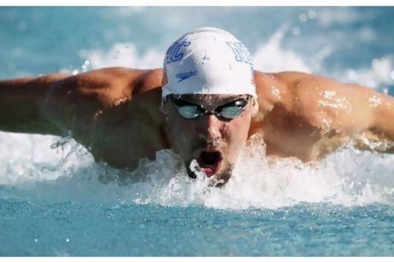 Michael Phelps finished a tenth of a second behind winner Nicholas D'Arcy in the men's 200m butterfly final race at Santa Clara.