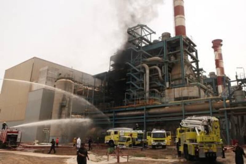 June 26, 2011 Abu Dhabi, UAE-This morning (Sunday), the Technical Rescue and Quick Intervention Section of AD Police and Civil DefenceÕs Emergency and Public Safety Department controlled and contained a fire in the boiler section number 8 of western Umm al Nar refinery in Abu Dhabi. No casualties were reported.
 Courtesy Abu Dhabi Police 