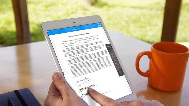 SignEasy makes it simple and straightforward to sign your electronic documents – no tree-killing necessary. Courtesy SignEasy
