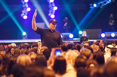Life coach Tony Robbins spoke at the "Achieve the Unimaginable" motivational event at the Coca-Cola Arena in Dubai, which attracted more than 10,000 attendees from 46 countries. Wam