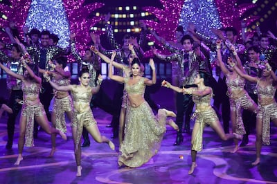 Bollywood actress Katrina Kaif performs on stage during the 20th International Indian Film Academy (IIFA) Awards at NSCI Dome in Mumbai on September 18, 2019. / AFP / INDRANIL MUKHERJEE        
