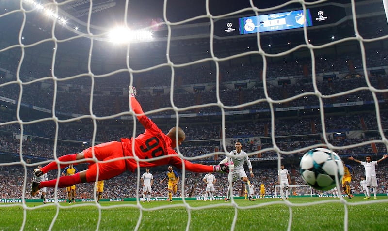 Soccer Football - Champions League - Real Madrid vs Apoel Nicosia - Santiago Bernabeu Stadium, Madrid, Spain - September 13, 2017   Real Madrid���s Cristiano Ronaldo scores their second goal from a penalty      REUTERS/Paul Hanna     TPX IMAGES OF THE DAY