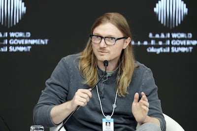 DUBAI , UNITED ARAB EMIRATES , FEB 13  – 2018 :- Jesse Powell, Founder & CEO of Kraken Bitcoin Exchange during the session on ‘ Is the Future of Cryptocurrencies Gold or Dust ‘ on the third day of World Government Summit 2018 held at Madinat Jumeirah in Dubai. ( Pawan Singh / The National ) For News. Story by Nick Webster