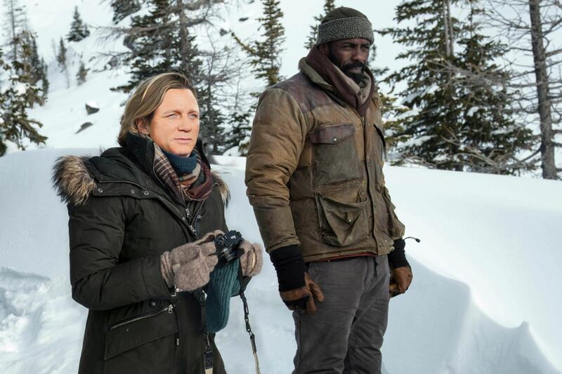 Kate Winslet and Idris Elba in The Mountain Between Us. Courtesy 20th Century Fox