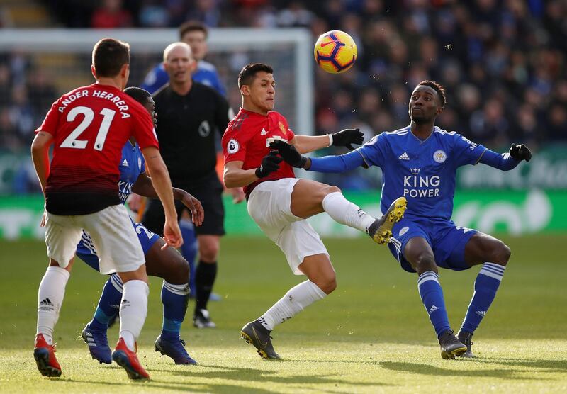 Manchester United's Alexis Sanchez in action with Leicester City's Wilfred Ndidi. Action Images via Reuters