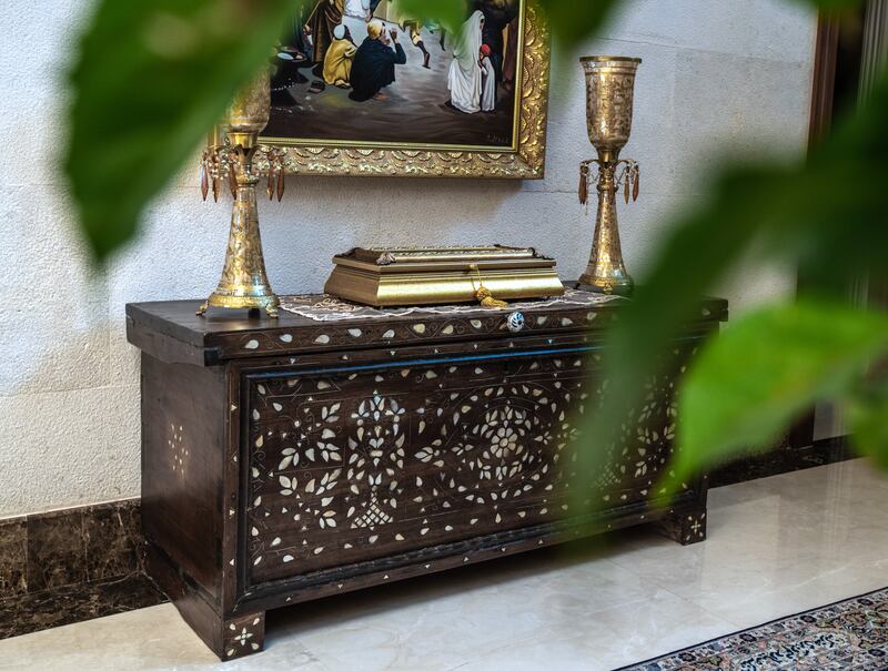 This wedding chest made of mother-of-pearl is more than 100 years old. 