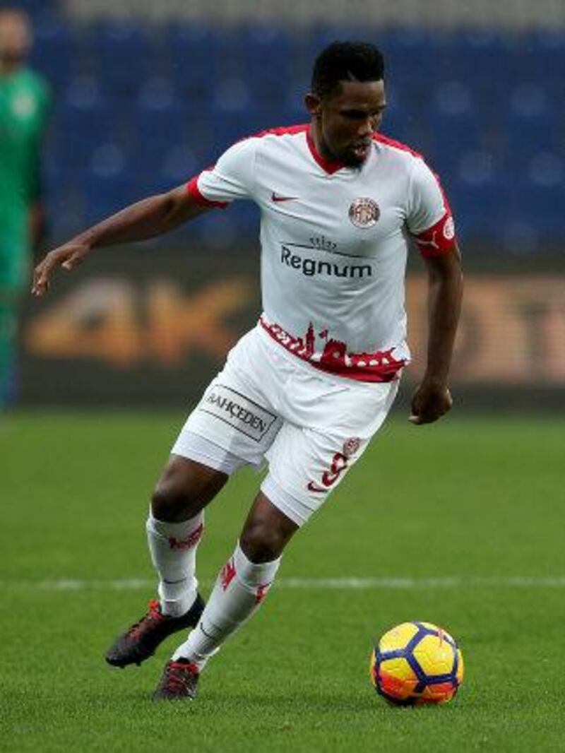 ISTANBUL, TURKEY - DECEMBER 17: Samuel Eto o of Antalyaspor  during the Turkish Super lig  match between Istanbul Basaksehir v Antalyaspor at the Fatih Terim Stadium on December 17, 2017 in Istanbul Turkey (Photo by Soccrates/Getty Images)