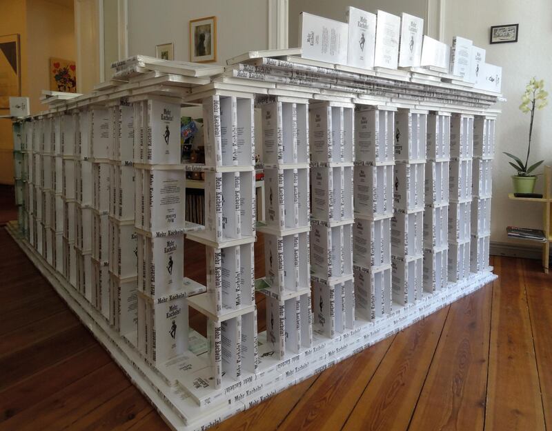 Provided photo of book architecture by Frank Klotgen 

photo shows the Acropolis

Courtey Frank Klotgen