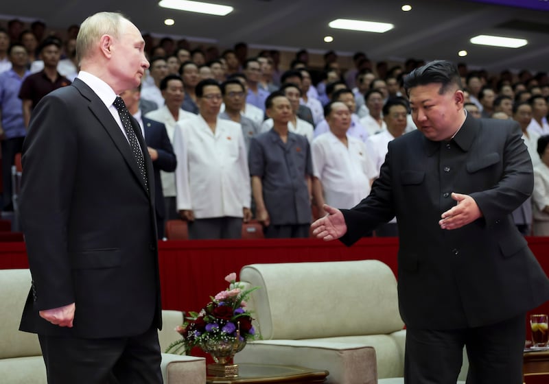 Mr Kim and Mr Putin attend a gala concert in Pyongyang. AP / Sputnik