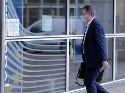 epa08870008 Britain's Chief Negotiator of Task Force Europe David Frost arrives at European Commission headquarters for a meeting on Brexit negotiations in Brussels, Belgium, 08 December 2020. British Prime Minister Johnson is heading to Brussels for a crucial Brexit talks.  EPA/OLIVIER HOSLET