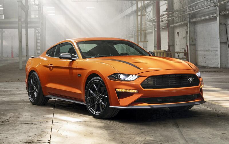 Ford Mustang 2015; Dh160,000