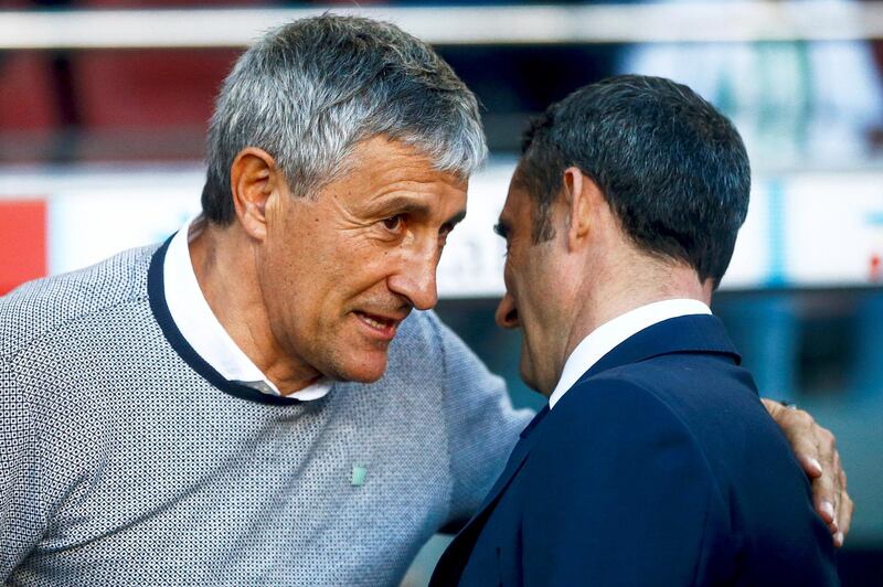 epa08125954 (FILE) - epa07159109 FC Barcelona's head coach Ernesto Valverde (R) greets Betis' coach Quique Setien (L) before the Spanish La Liga soccer match between FC Barcelona and Real Betis in Barcelona, Spain, 11 November 2018 (reissued 13 January 2020). The Spanish soccer club FC Barcelona on 13 January 2020 announced they have sacked head coach Ernesto Valverde, and will replace him with Quique Setien.  EPA/QUIQUE GARCIA *** Local Caption *** 54768142
