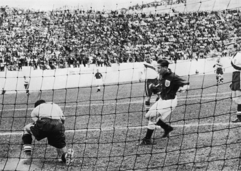 BELO HORIZONTE - JUNE 29:  American goalkeeper Frank Borghi saves in front of Tom Finney during the England-USA match on June 29, 1950 in Belo Horizonte, Brazil, in which the American team won 1-0 much to the amazement of the football world.  (Photo by Keystone/Getty Images)