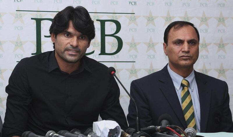Mohammad Irfan addresses the media after receiving a one year suspension for failing to report approaches to spot-fix during the Pakistan Super League. KM Chaudary / AP Photo