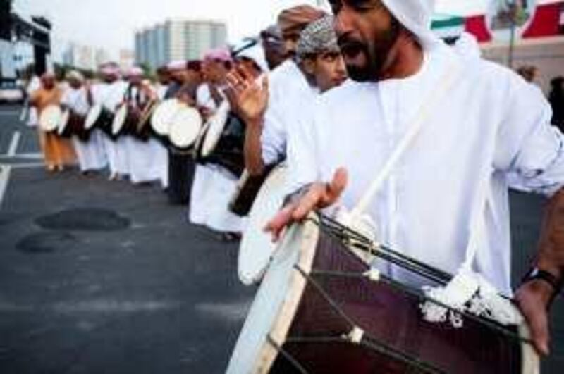 02/12/2009 - Abu Dhabi, UAE - Roi performs on the Corniche for National Day on December 2, 2009. (Andrew Henderson / The National) *** Local Caption ***  ah_091202_National_Day_0092.jpg ah_091202_National_Day_0092.jpg