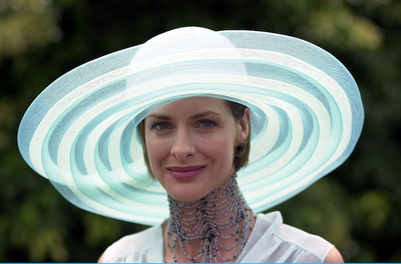 Trinny Woodall arrives at Ascot for Ladies Day in June, 2001. Photo: Allsport