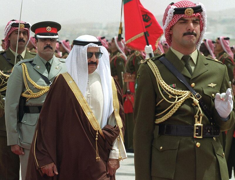 Bahraini Prime Minister Sheikh Khalifa ibn Salman al-Khalifa reviews the honor guard upon his arrival at Amman airport 18 April 2000. Al-Khalifa will co-preside joint high committee meetings on ties between Jordan and Bahrain with his Jordanian counterpart Abdel Raouf Rawabdeh during his two-day visit. (Photo by JAMAL NASRALLAH / AFP)