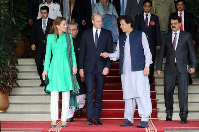ISLAMABAD, PAKISTAN - OCTOBER 15: Catherine, Duchess of Cambridge and Prince William, Duke of Cambridge leave after meeting Pakistan's Prime Minister Imran Khan at his official residence on October 15, 2019 in Islamabad, Pakistan. (Photo by Chris Jackson/Getty Images)