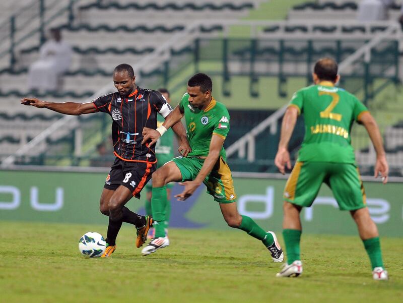 Dibba Al Fujairah (green) v Ajman (black) at Fujairah Stadium on 16.12.2012, (Al Ittihad)