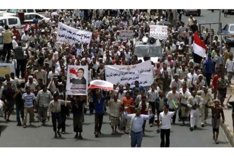 Yesterday in Taiz, demonstrators demand that Ali Abdullah Saleh abandon the presidency. Khaled Abdullah / Reuters