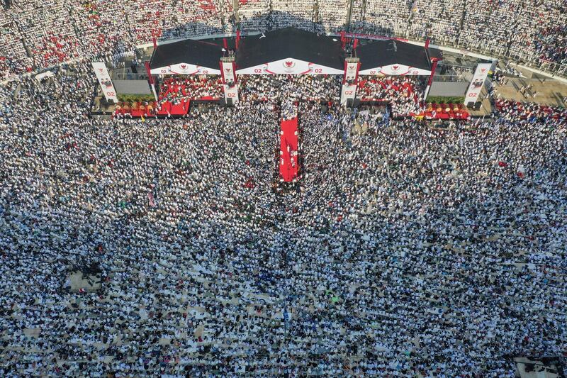 An aerial view of a campaign rally of Indonesia's presidential candidate Prabowo Subianto and his running mate Sandiaga Uno at Gelora Bung Karno Main Stadium in Jakarta, Indonesia, April 7, 2019. Reuters